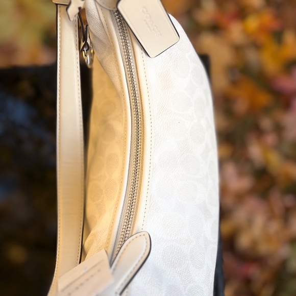 Coach Teri Small Shoulder Bag NWT Tags Cream/Neutral - Picture 9 of 13